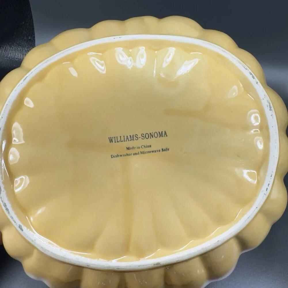 Williams Sonoma Large Pumpkin Canister Jar Container Cookie Jar Covered Dish VTG